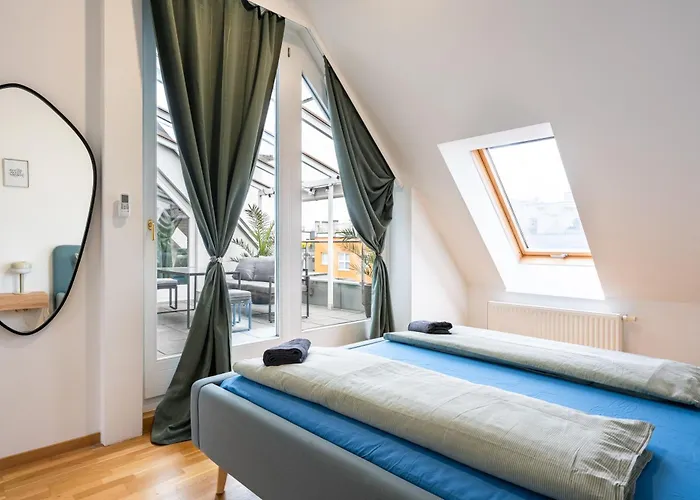Rooftop Penthouse Apartment *
